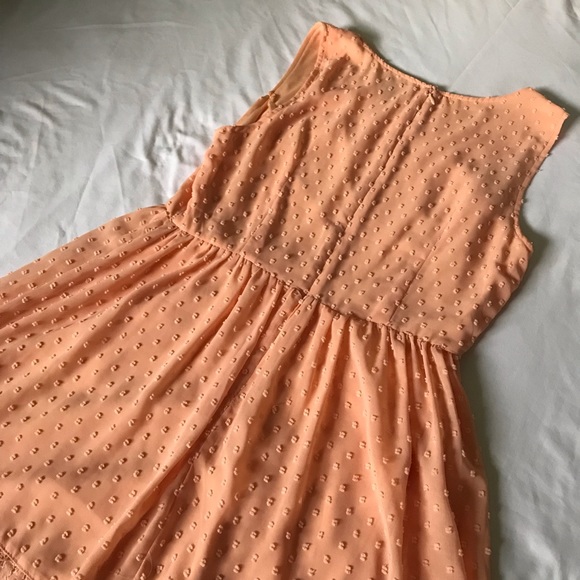 PEACH LACE DRESS - Picture 7 of 7